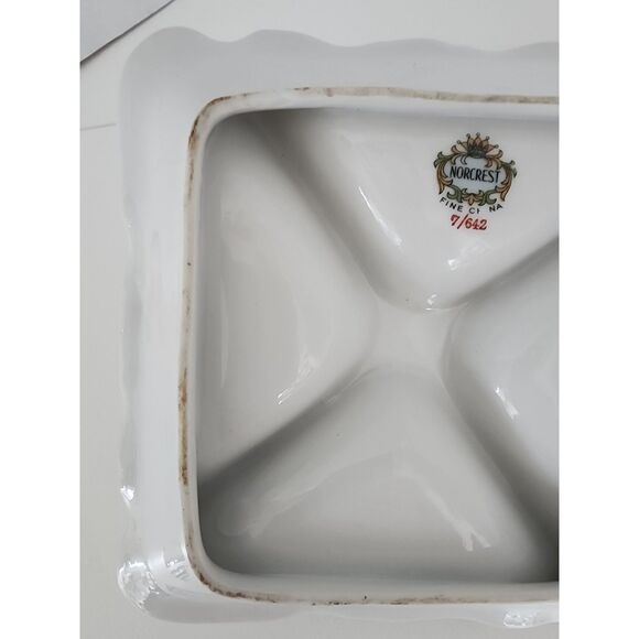 Norcrest Vintage Nut Candy Dish Rose Buds Gold Accents Handle 4 Sections - Picture 11 of 12